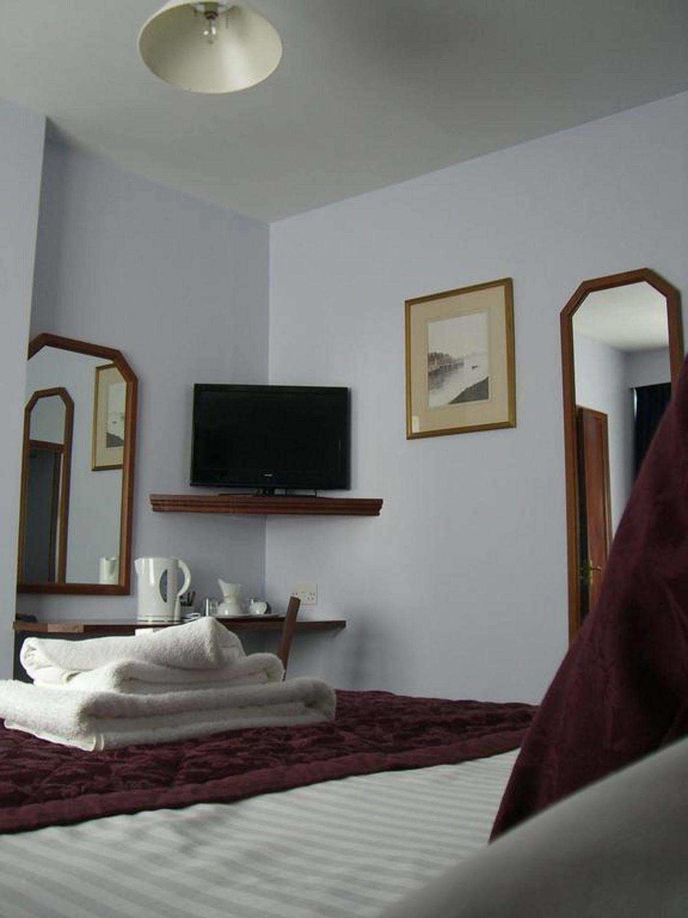 Kings Paget Hotel West Drayton  Eksteriør billede